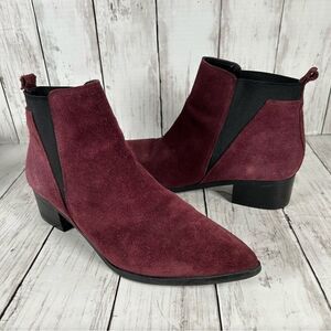 Marc Fisher Ignite Double Gore Wine Suede Pointed Toe Ankle Booties Sz 9